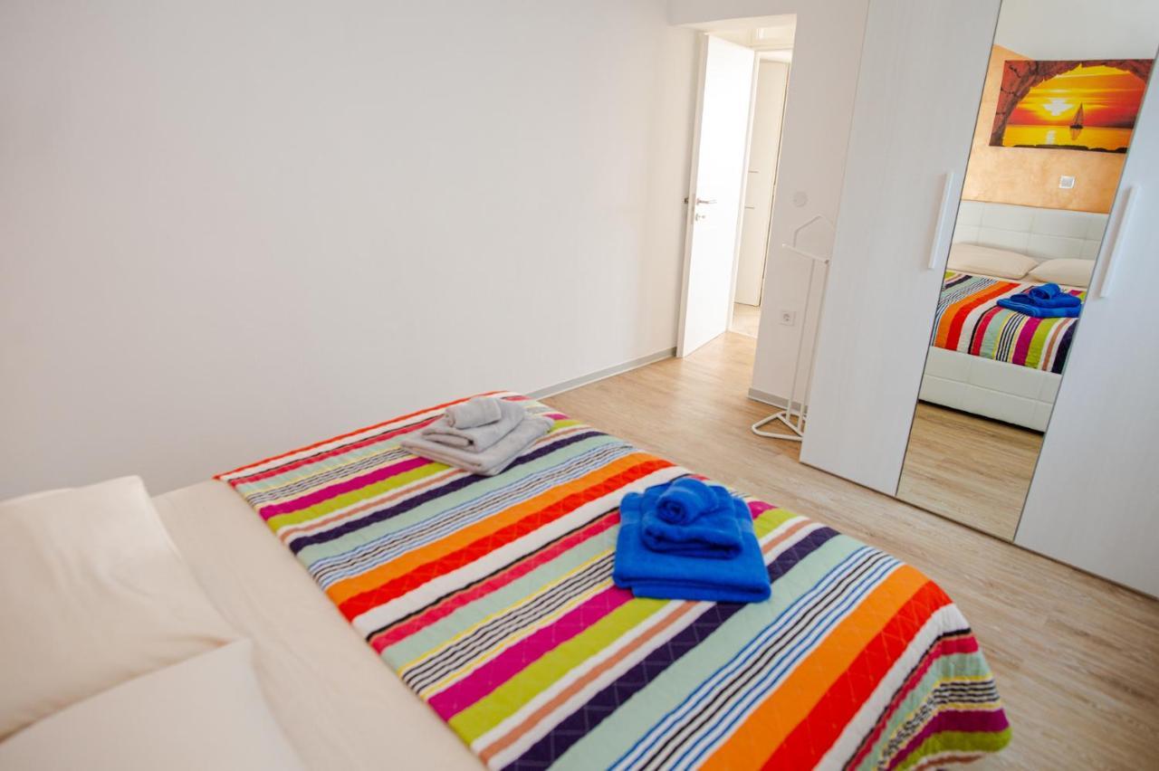 Exclusive Seaside Dream Apartments Murter Kültér fotó