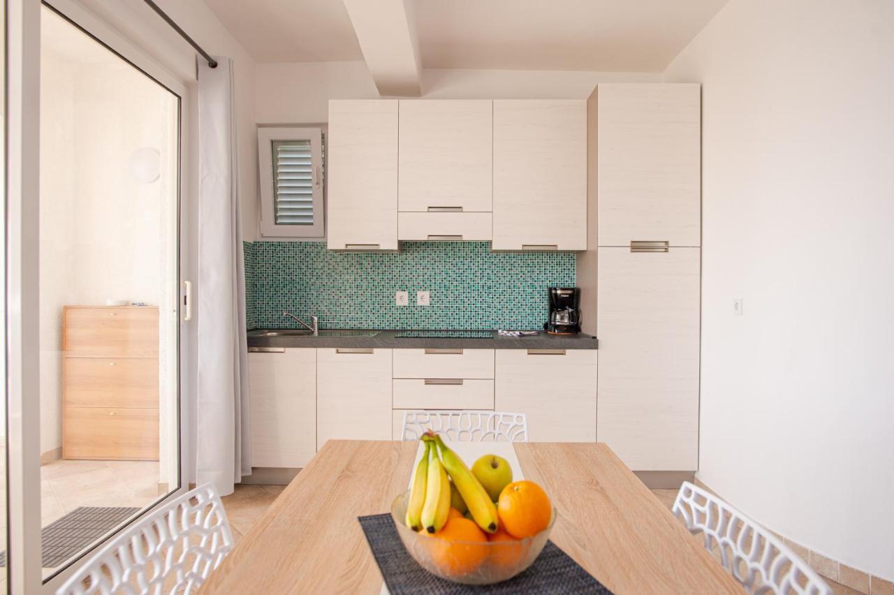 Exclusive Seaside Dream Apartments Murter Kültér fotó